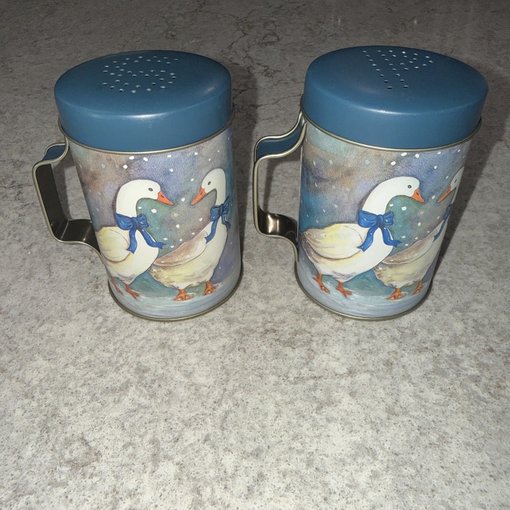 Vintage Winter Geese Salt & Pepper Shaker Shakers Set Tin Cottagecore Blue Scuff